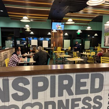 Costa Vida - Mexican Near Me - Aurora, Colorado