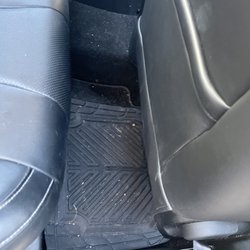 Mex Rent a Car - Car floor