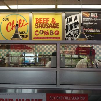 Portillo's Addison - Hot Dogs Near Me - Addison, Illinois