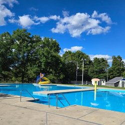 Southern Lehigh Community Pool - SOLECO Pool