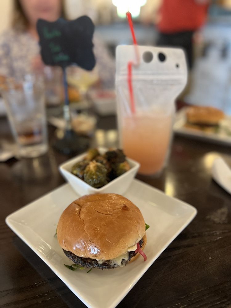 Food from 80/20 @ Kaelin's