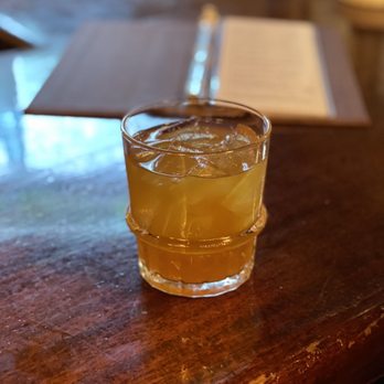 Churchill's - hickory smoked old fashion - Pubs Near Me - Savannah, Georgia Churchill's - hickory smoked old fashion - Pubs Near Me - Savannah, Georgia