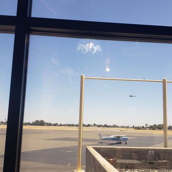 Aviator's - View of Executive Airport incoming and outgoing flights - Breakfast & Brunch Near Me - Sacramento, California Aviator's - View of Executive Airport incoming and outgoing flights - Breakfast & Brunch Near Me - Sacramento, California