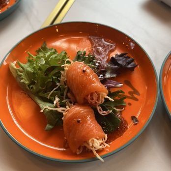 Mira Sushi - Sushi Bars Near Me - Evanston, Illinois