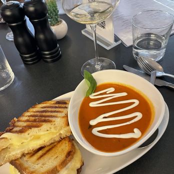 Rebel Wine Lounge - Grilled cheese with tomato soup - Wine Bars Near Me - Mesa, Arizona