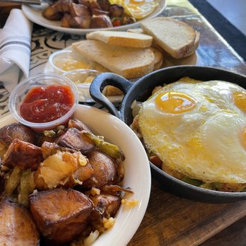 Farmer's Table - Jambalaya, Arrachera steak - New American Near Me - La Mesa, California