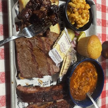 Famous Dave's Bar-B-Que - Burnt ends, texas brisket, St. Louis-Style Spareribs, Dave's Award-Winning Chili, Mac and cheese. - Barbeque Near Me - Bellevue, Nebraska Famous Dave's Bar-B-Que - Burnt ends, texas brisket, St. Louis-Style Spareribs, Dave's Award-Winning Chili, Mac and cheese. - Barbeque Near Me - Bellevue, Nebraska