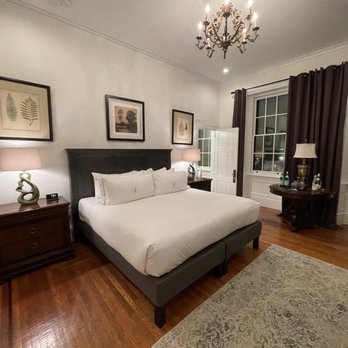 The Dwight D - The Bedroom - Hotels Near Me - Philadelphia, Pennsylvania The Dwight D - The Bedroom - Hotels Near Me - Philadelphia, Pennsylvania