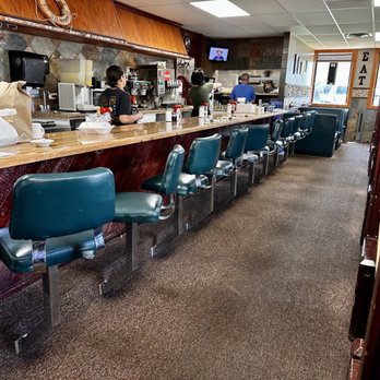 Left Fork Grill - Bar seatinf - Diners Near Me - Murray, Utah Left Fork Grill - Bar seatinf - Diners Near Me - Murray, Utah