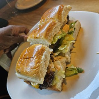 Bonefish Grill - Beef & Cheddar sliders - Seafood Near Me - Macon, Georgia Bonefish Grill - Beef & Cheddar sliders - Seafood Near Me - Macon, Georgia