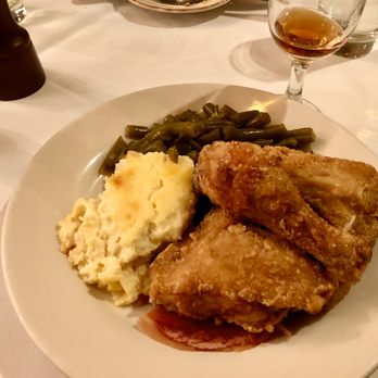 Beaumont Inn - Classic Beaumont Inn dinner - Bed & Breakfast Near Me - Harrodsburg, Kentucky