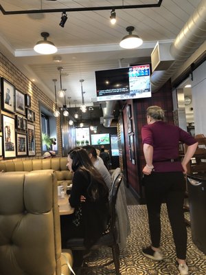 Bobby's Hideaway- Port Credit by null