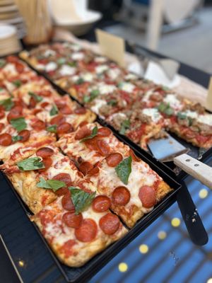 Baldinucci Pizza Romana by null