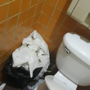 Menudería Guadalajara - Bathroom area not so clean - Mexican Near Me - Tijuana, BCN
