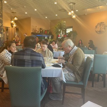 Oak Tree Inn - Lunar new year busy right now!! - Chinese Near Me - South Pasadena, California Oak Tree Inn - Lunar new year busy right now!! - Chinese Near Me - South Pasadena, California