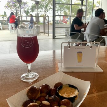 MadeWest Brewing Company - Sour beer with pretzel bites from the food truck - Breweries Near Me - Ventura, California MadeWest Brewing Company - Sour beer with pretzel bites from the food truck - Breweries Near Me - Ventura, California