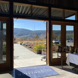 Sugarloaf Wine - Entry