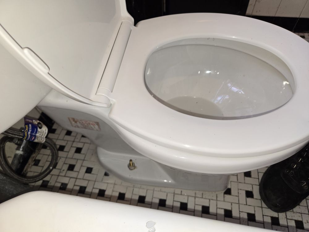 Slide of Volodymyr Plumber Handyman