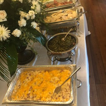 Robin's Nest Catering - Caterers Near Me