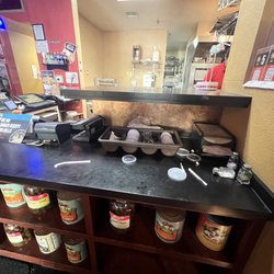 Me-n-Ed's Pizzeria