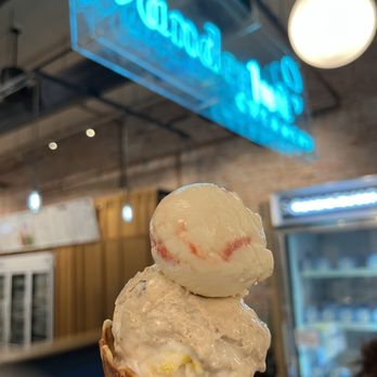 Wanderlust Creamery - Tasting Trio - Ice Cream & Frozen Yogurt Near Me - Pasadena, California Wanderlust Creamery - Tasting Trio - Ice Cream & Frozen Yogurt Near Me - Pasadena, California