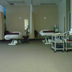 Hands On Physical Therapy - Our Highland office has curtains to separate each room