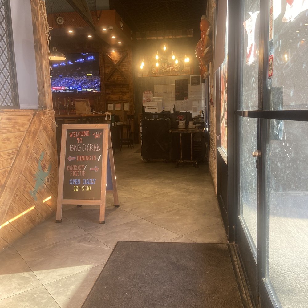 Bag O Crab - Entrance waiting area - Cajun/Creole Near Me - Vallejo, California Bag O Crab - Entrance waiting area - Cajun/Creole Near Me - Vallejo, California