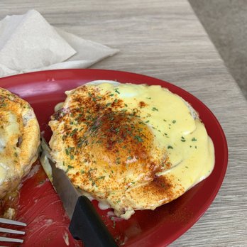 Bagel Bistro - Bagel Benedict. Yum! - Breakfast & Brunch Near Me - Tequesta, Florida
