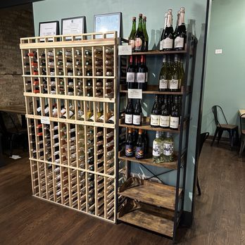 Hansa Coffee Roasters - Lake Bluff - Wine offerings - Coffee & Tea Near Me - Lake Bluff, Illinois Hansa Coffee Roasters - Lake Bluff - Wine offerings - Coffee & Tea Near Me - Lake Bluff, Illinois