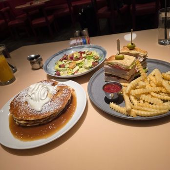 Avenue Cafe - Bars Near Me - Las Vegas, Nevada Avenue Cafe - Bars Near Me - Las Vegas, Nevada