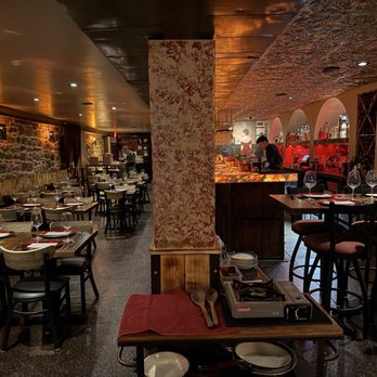 Red Italian - Great looking interior and nice and cozy. - Italian Near Me - Denton, Texas Red Italian - Great looking interior and nice and cozy. - Italian Near Me - Denton, Texas