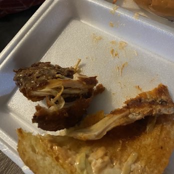 Howdy Hot Chicken - Howdy Sammie - Chicken Shop Near Me - Richmond, Texas Howdy Hot Chicken - Howdy Sammie - Chicken Shop Near Me - Richmond, Texas