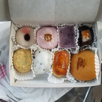 Fugetsu-Do - Japanese sweets-the blueberry (3rd on the top row) was our fave! - Candy Stores Near Me - Los Angeles, California Fugetsu-Do - Japanese sweets-the blueberry (3rd on the top row) was our fave! - Candy Stores Near Me - Los Angeles, California