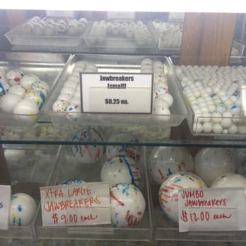 Tomasko's Salt Water Taffy - Desserts Near Me - Pismo Beach, California Tomasko's Salt Water Taffy - Desserts Near Me - Pismo Beach, California