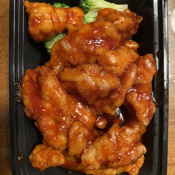 Szechuan Express - General Tso's Chicken - Chinese Near Me - Abingdon, Maryland