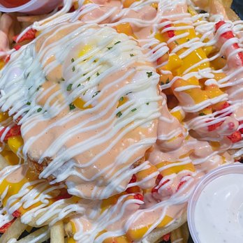 JJAN - 420 Fries - Gastropubs Near Me - Los Angeles, California JJAN - 420 Fries - Gastropubs Near Me - Los Angeles, California