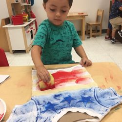 Little Hands On Learning - T-SHIRT MAKING FOR A SPECIAL HOLIDAY