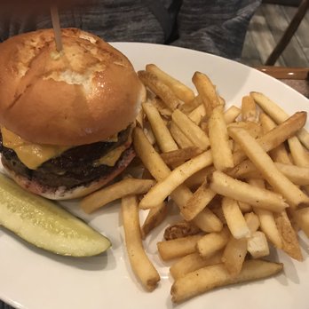 Margaritaville - Pigeon Forge - Double Cheese Burger - American Near Me - Pigeon Forge, Tennessee Margaritaville - Pigeon Forge - Double Cheese Burger - American Near Me - Pigeon Forge, Tennessee
