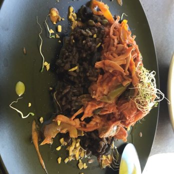 Full Bloom Vegan - Ropa vieja - Vegan Near Me - Miami Beach, Florida Full Bloom Vegan - Ropa vieja - Vegan Near Me - Miami Beach, Florida