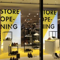 Görtz - Schaufenster am Eröffnungstag (03/2020)