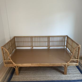 Pro Assembler - Rattan bed - Furniture Assembly Near Me Pro Assembler - Rattan bed - Furniture Assembly Near Me