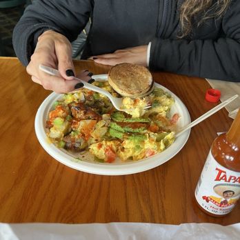 Kono's Cafe - Veggie Egg Scramble - Breakfast & Brunch Near Me - San Diego, California Kono's Cafe - Veggie Egg Scramble - Breakfast & Brunch Near Me - San Diego, California