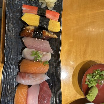 Akebono - Sushi Moriwase B (4 stars) - Est 620cal, P35g, C75g, F14g) - Japanese Near Me - Sacramento, California