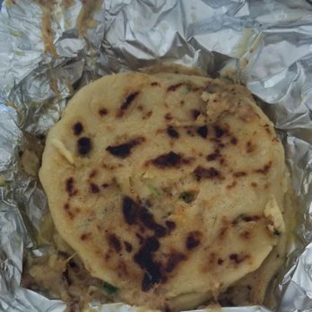 La Pupusa Gordita - 6 freshly made pupusas revueltas. - Salvadoran Near Me - Katy, Texas La Pupusa Gordita - 6 freshly made pupusas revueltas. - Salvadoran Near Me - Katy, Texas
