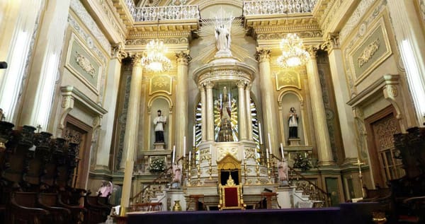 Basílica Colegiata de Nuestra Señora de Guanajuato by null