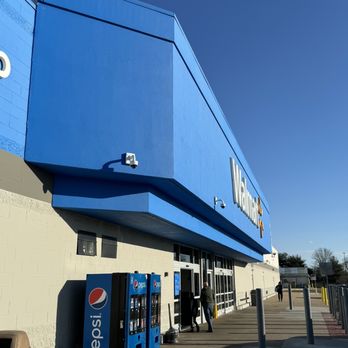 Walmart - the front of a walmart store - Department Stores Near Me - New Castle, Delaware Walmart - the front of a walmart store - Department Stores Near Me - New Castle, Delaware