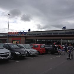 Tesco Extra - So popular it's hard to find parking even on a Thursday afternoon.