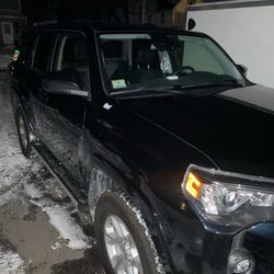 Tidal Wave Car Wash - Tewksbury - Clean black car