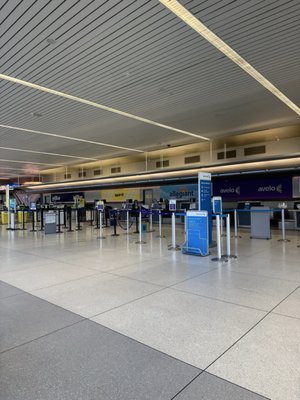 Frederick Douglass Greater Rochester International Airport by null