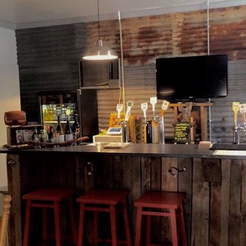 Findleton Pub - Findleton Pub - New American Near Me - Camino, California